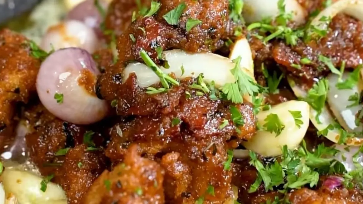 ayam butter bawang Ayam Butter Bawang Crispy: Fillet Paha Berbalut Tepung Roti… ayam butter bawang - ilustrasi berita Ayam Butter Bawang Crispy: Fillet Paha Berbalut Tepung Roti dan Smoked Beef