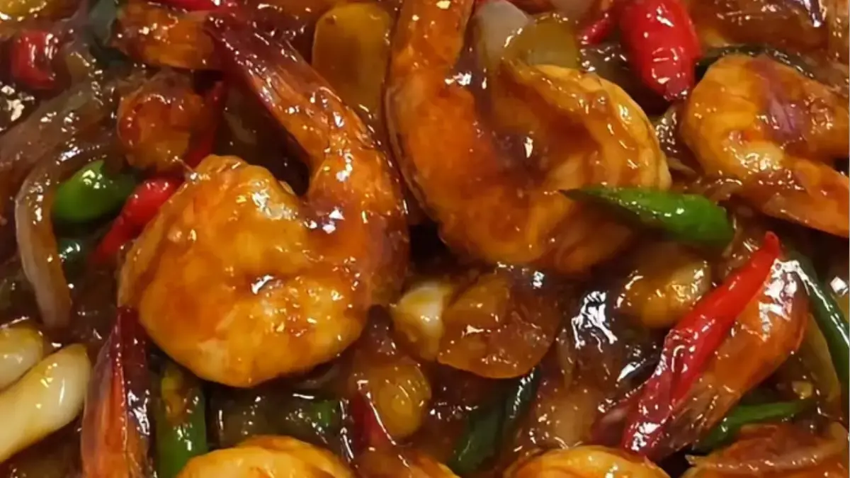 udang saus mentega Cara Mudah Mengolah Udang Saus Mentega yang Gurih, Manis,… udang saus mentega - ilustrasi berita Cara Mudah Mengolah Udang Saus Mentega yang Gurih, Manis, dan Sedap