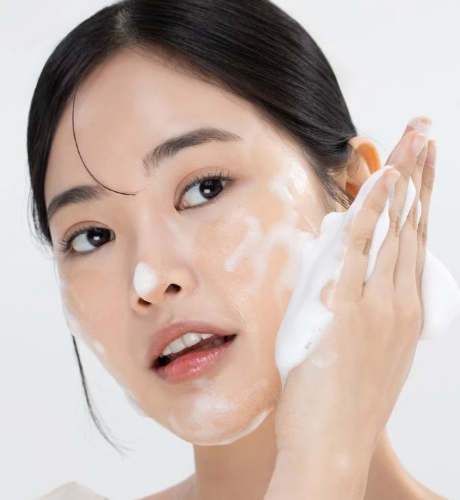 skincare korea - ilustrasi berita Skincare Korea kini mengutamakan longevitas kulit: tren bahan baru dari Houttuynia…