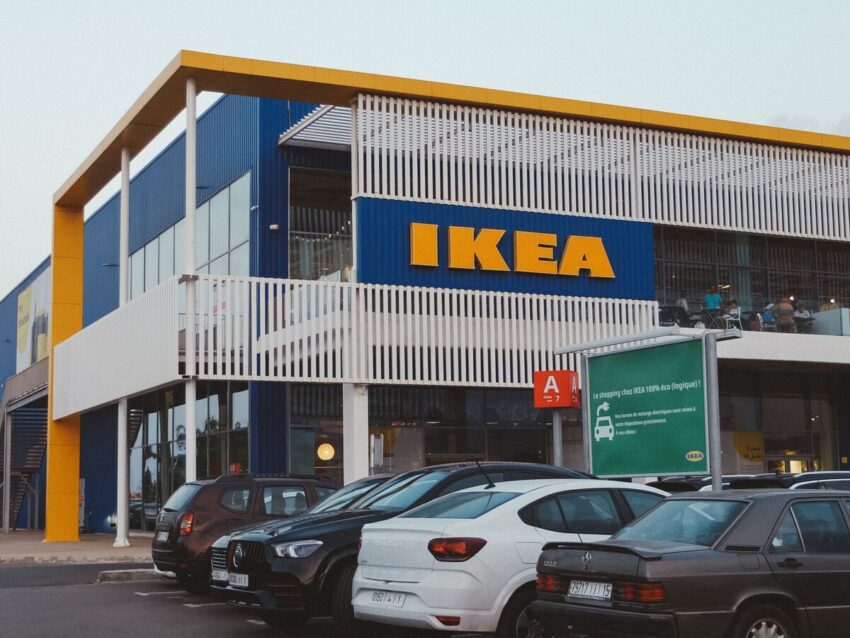 keranjang gantung ikea - ilustrasi berita Keranjang gantung Ikea jadi solusi hemat untuk menambah ruang di lemari